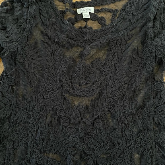 Bundle of NWOT tops - Picture 8 of 8